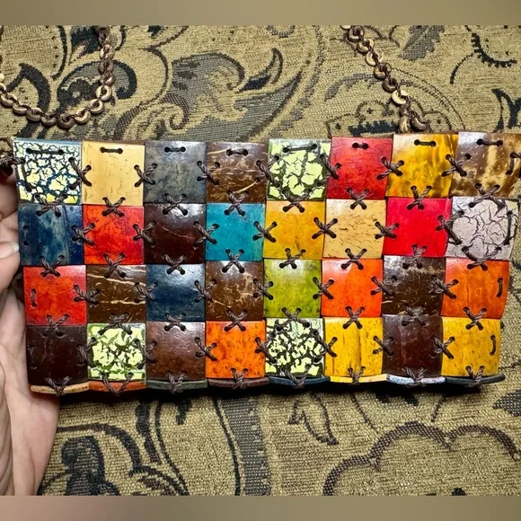 Handcrafted Coconut Shell Purse - Picture 1 of 15